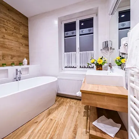 Timmerer 4* Möderbrugg